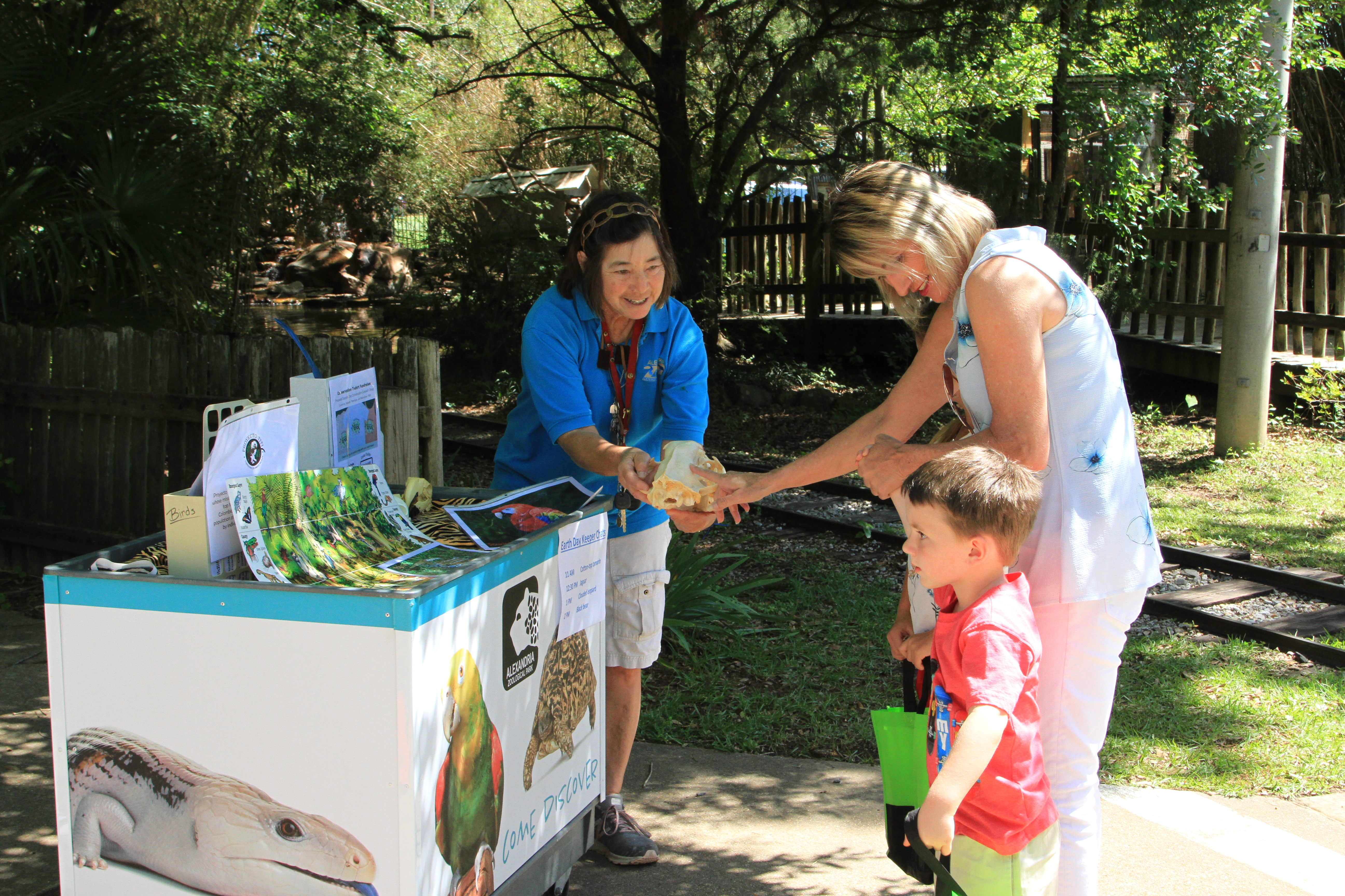 Docents and kids with bio facts